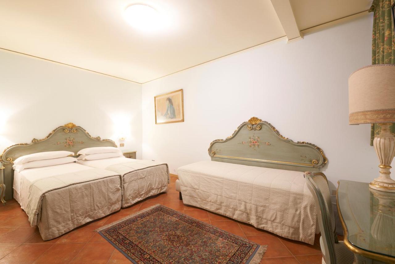 Hotel Serenissima Venetië Kamer foto
